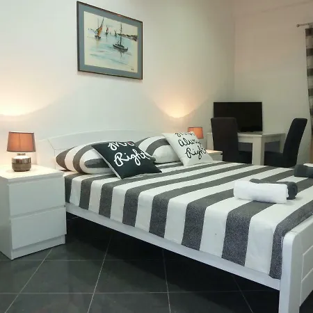Apartment Biloglav Apartman *